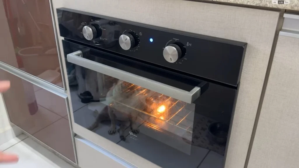 Forno Elétrico de Embutir Infinity 82L