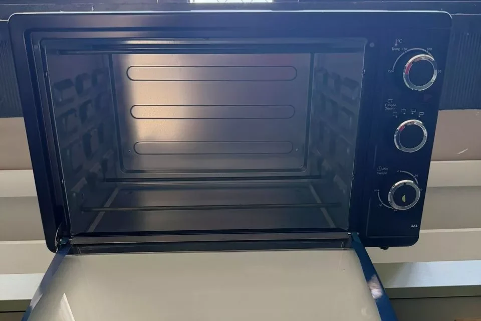 Forno Elétrico Britânia BFE41P 36L 1500W